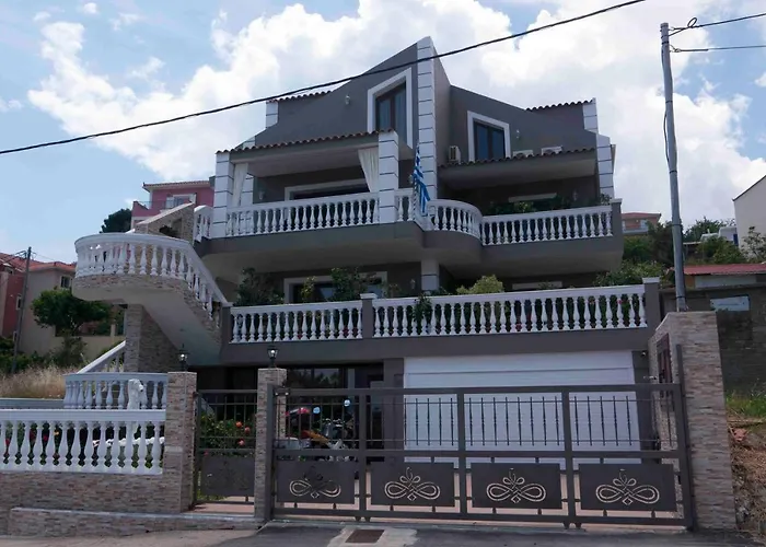 G And A House Apartment