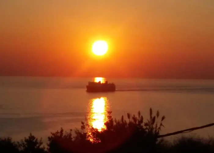 G And A House Апартаменты *